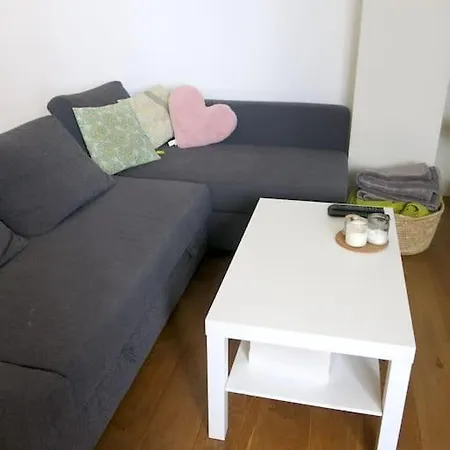 Petit Vinaigriers Republique Citycosy 파리